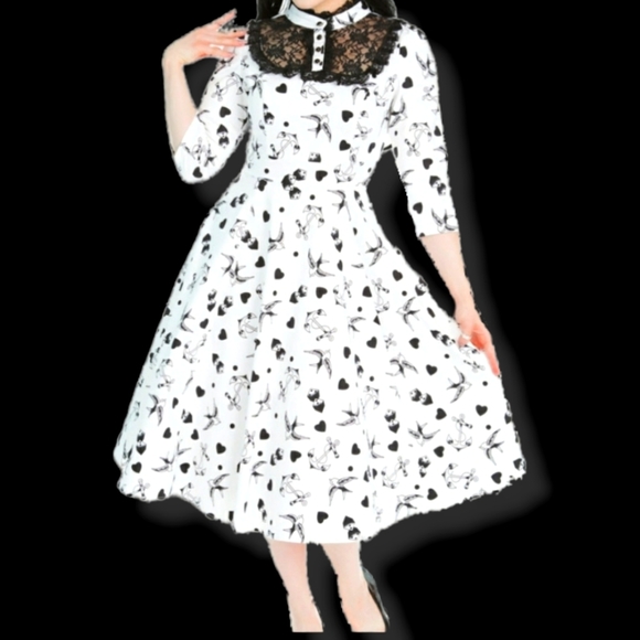 Hearts and Roses London Dresses & Skirts - elegant swing dress